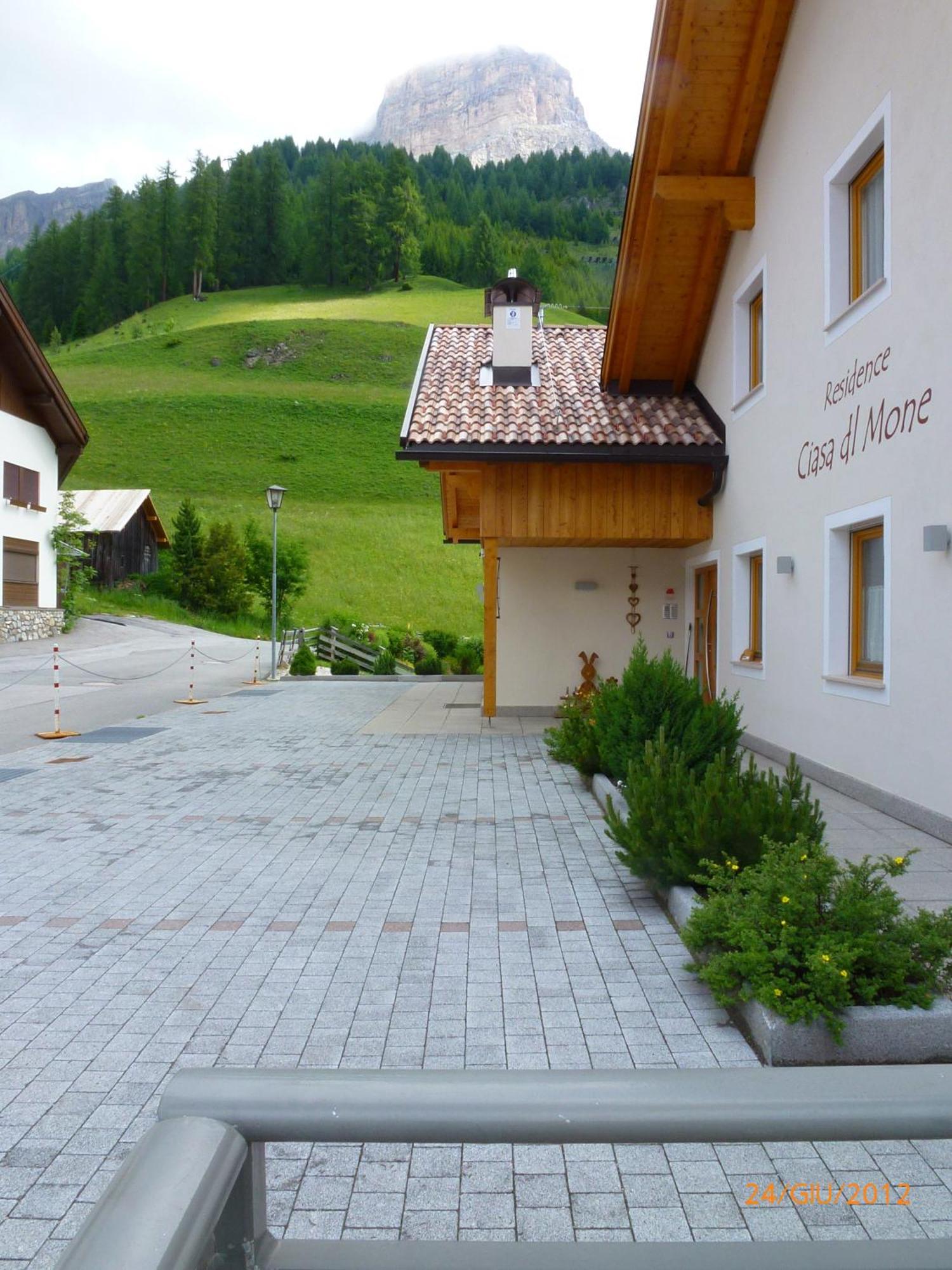 Residence Ciasa Dl Mone Colfosco Exterior foto